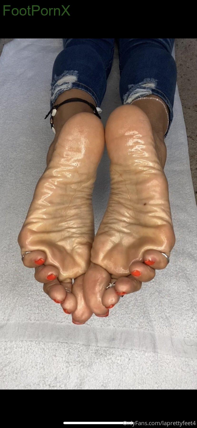 laprettyfeet4 feet photo 7