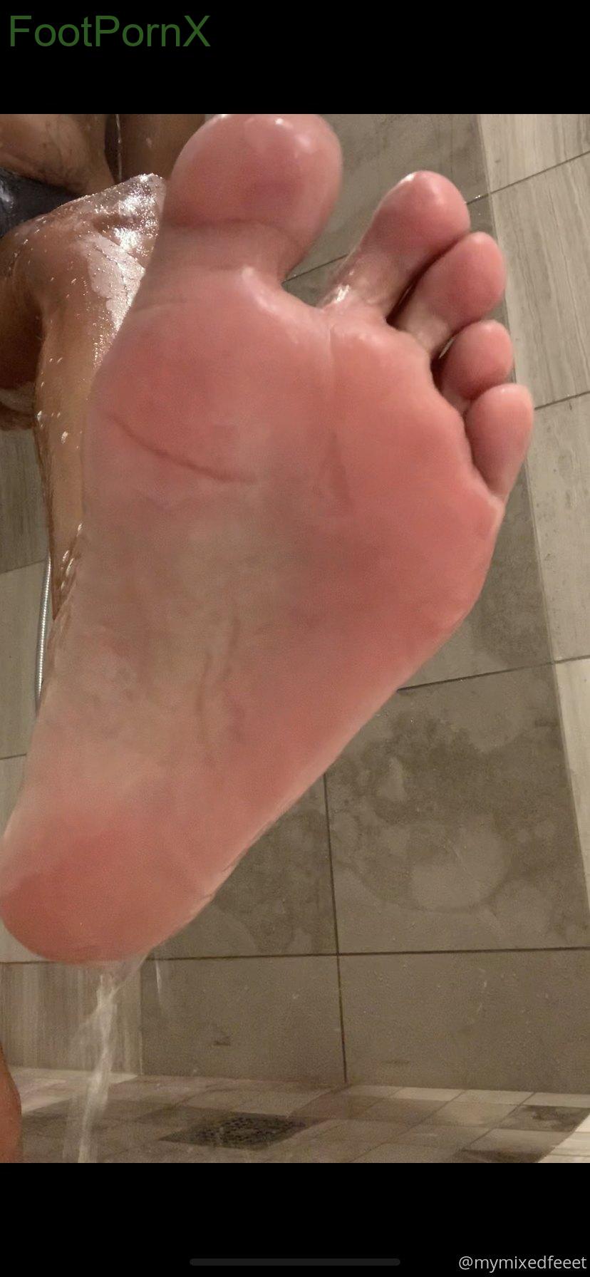 mymixedfeeet feet photo 1