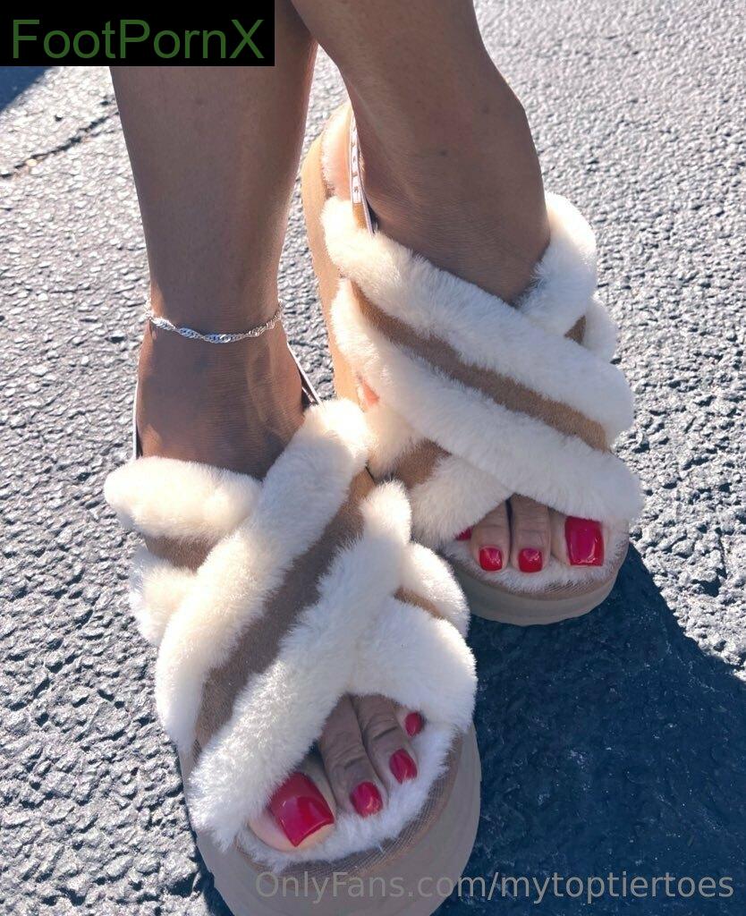mytoptiertoes feet photo 7