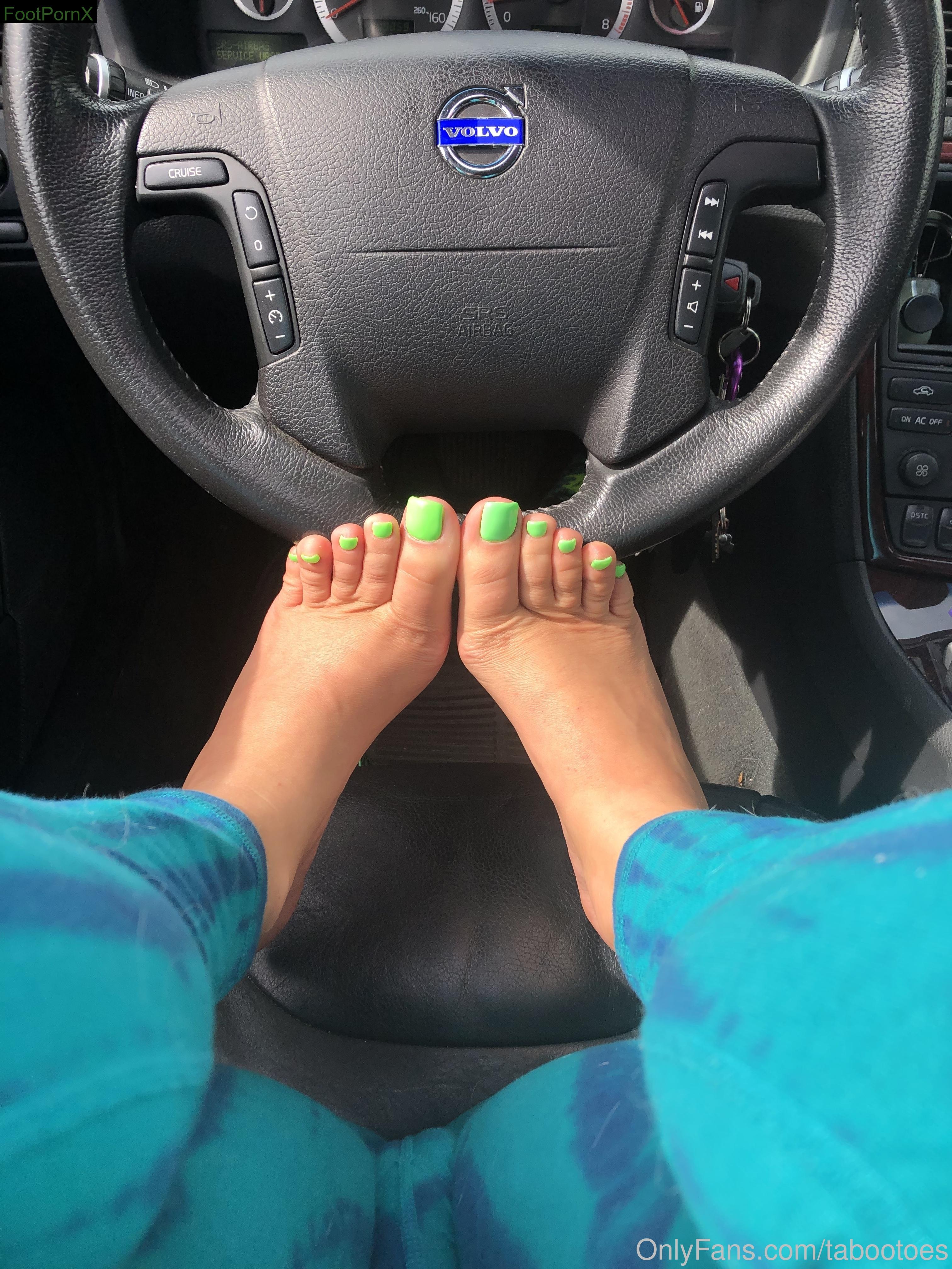 tabootoes feet photo 4