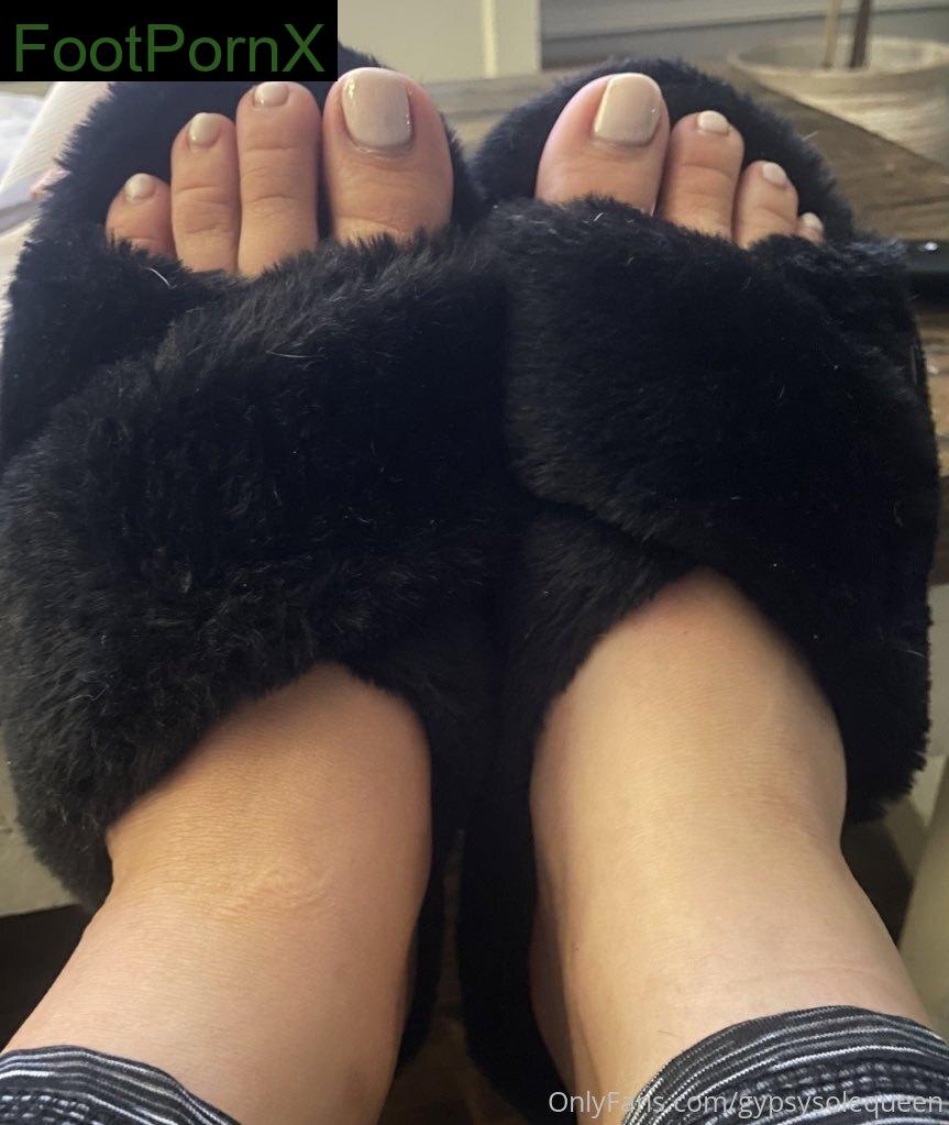 solelush feet photo 8