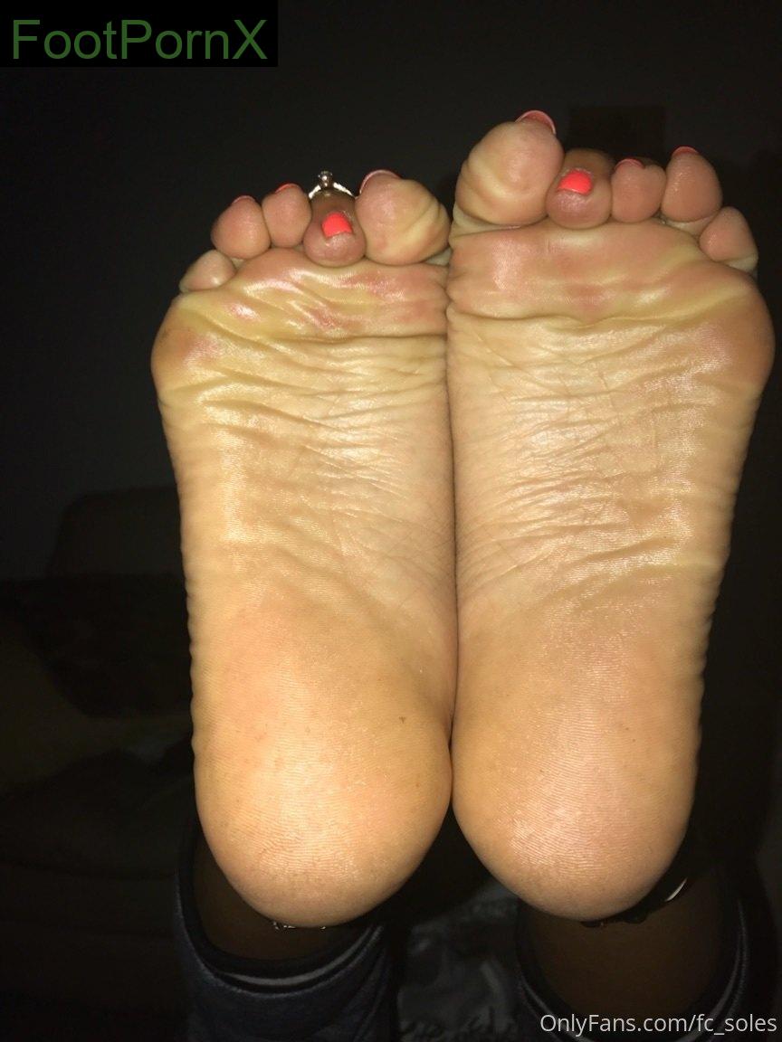 fc_soles feet photo 2