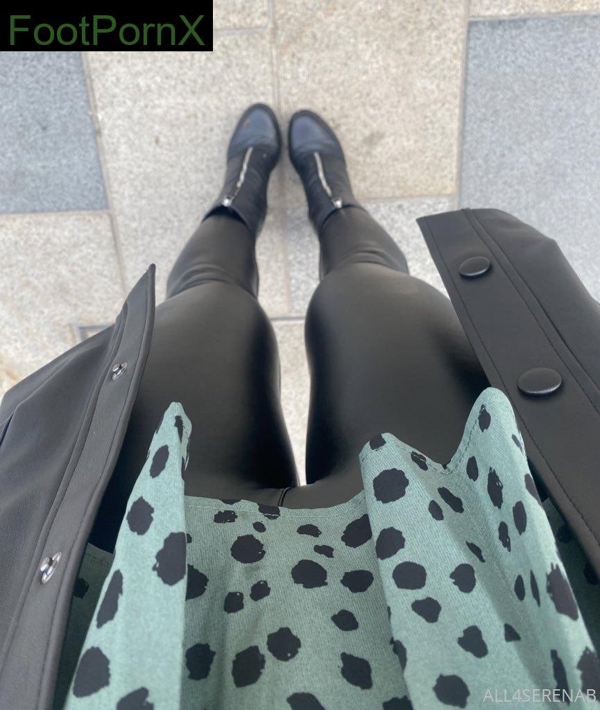yourqueen__ feet photo 1