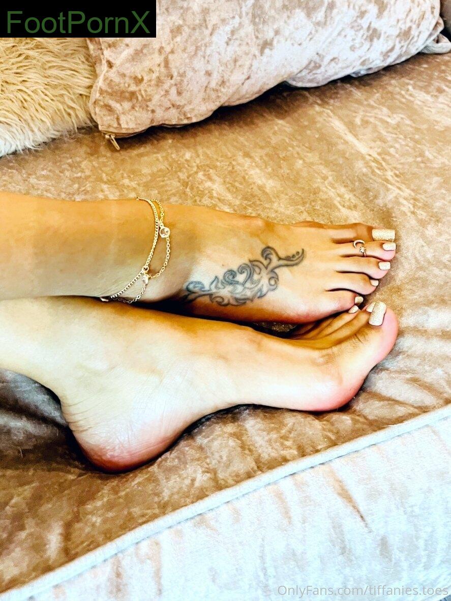 tiffanies.toes feet photo 7