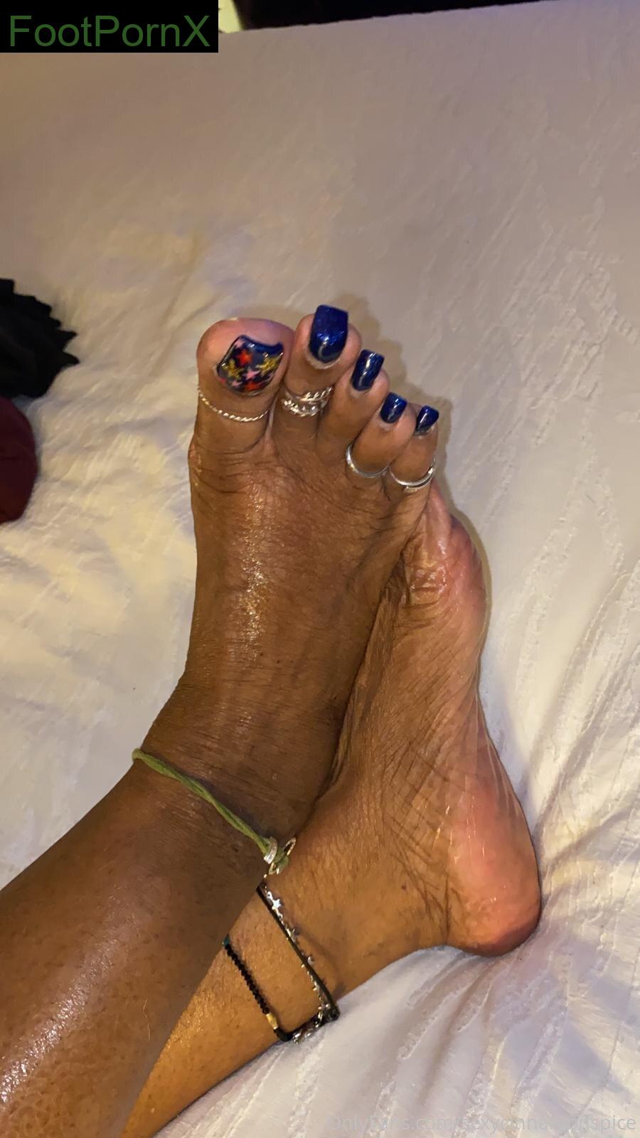 sexycinnamonspice feet photo 6