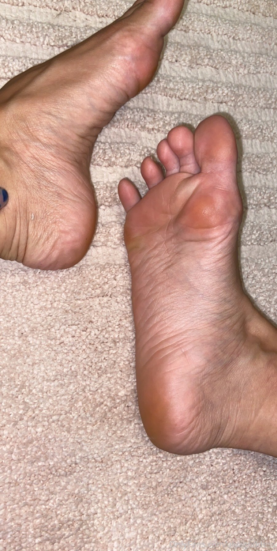 alyagoddess feet photo 18