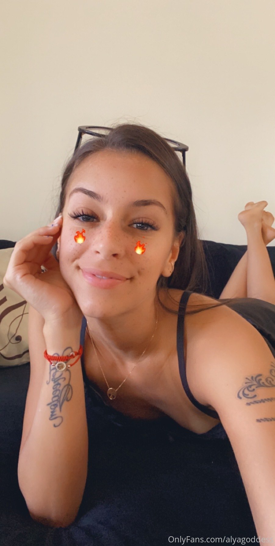 alyagoddess feet photo 5