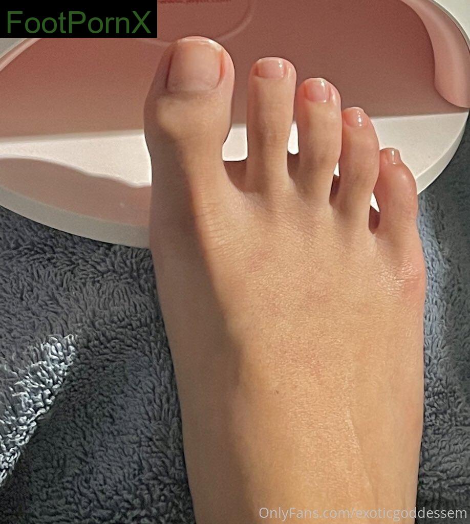 exoticgoddessem feet photo 7
