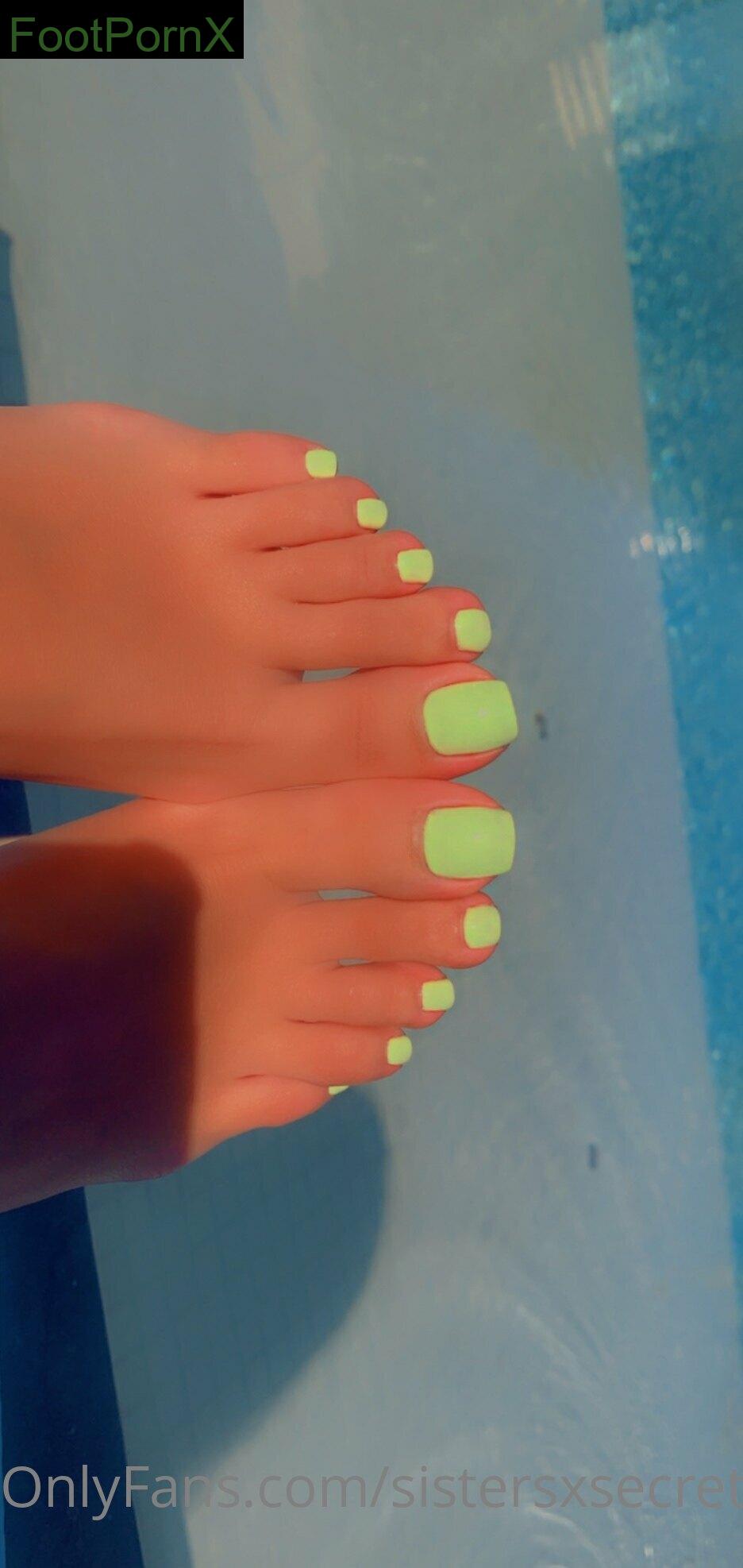 sistersxsecrets feet photo 4