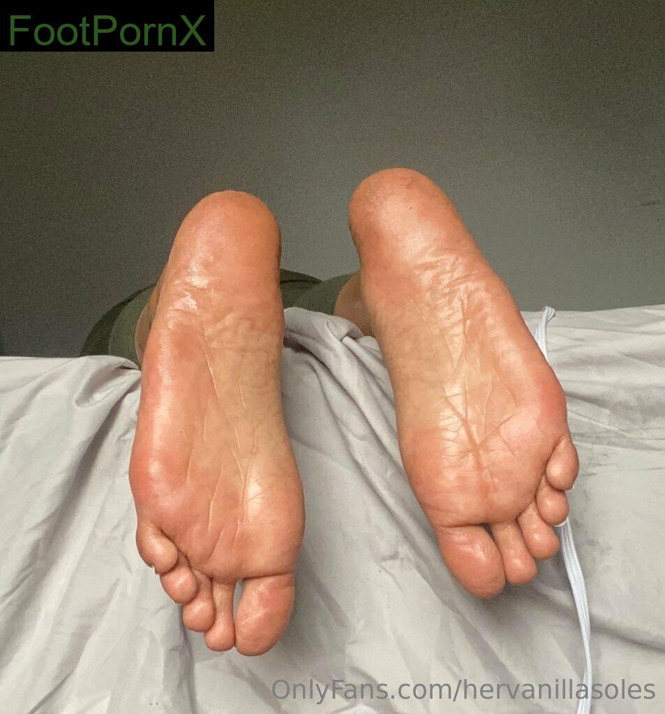 hervanillasoles feet photo 2