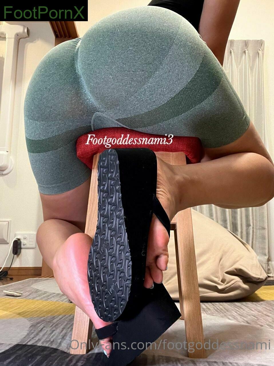 footgoddessnami feet photo 1