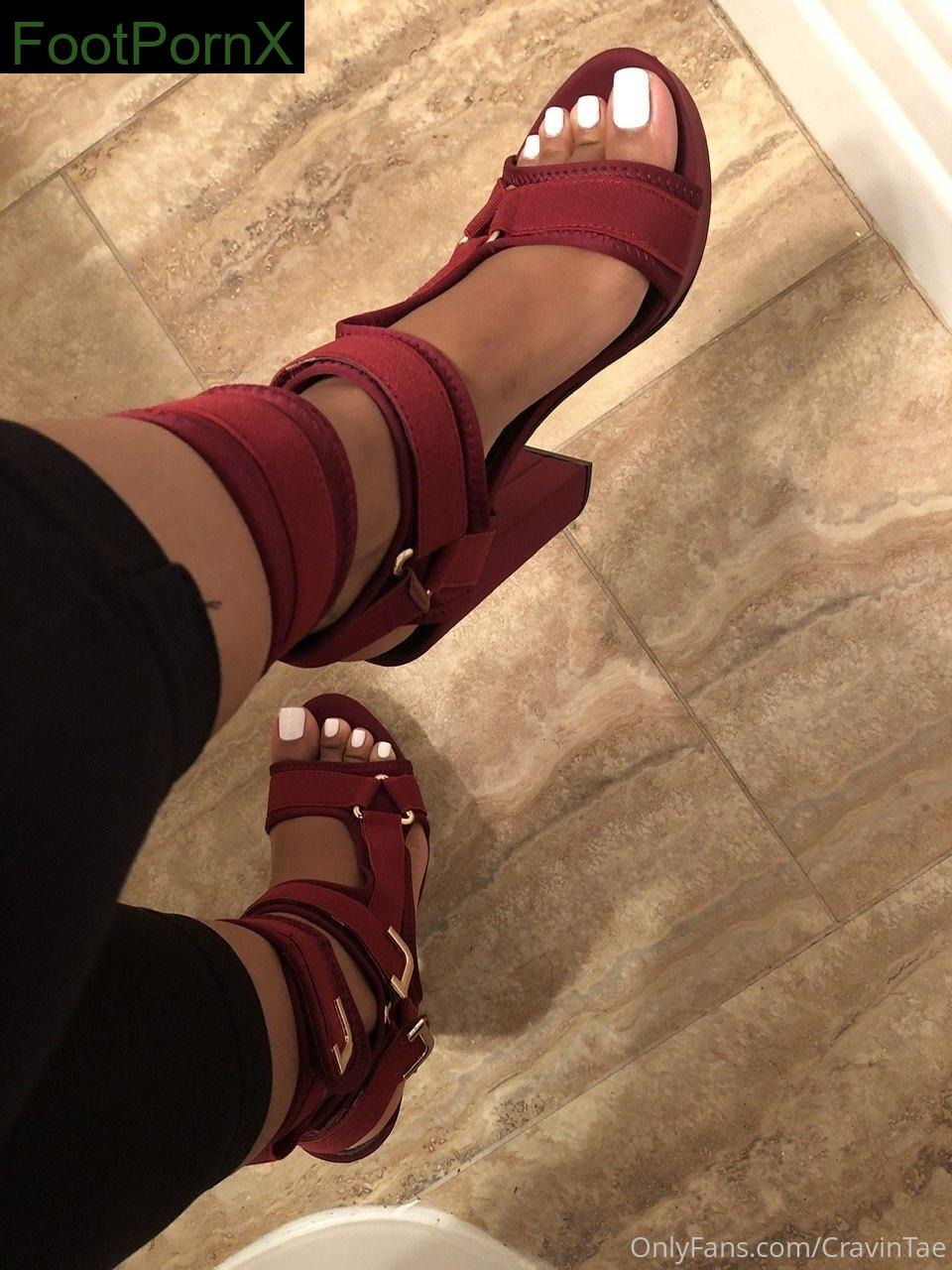 cravintae feet photo 4