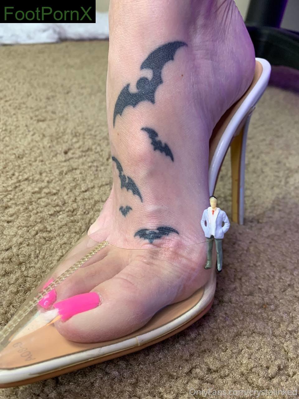crystalinked feet photo 2