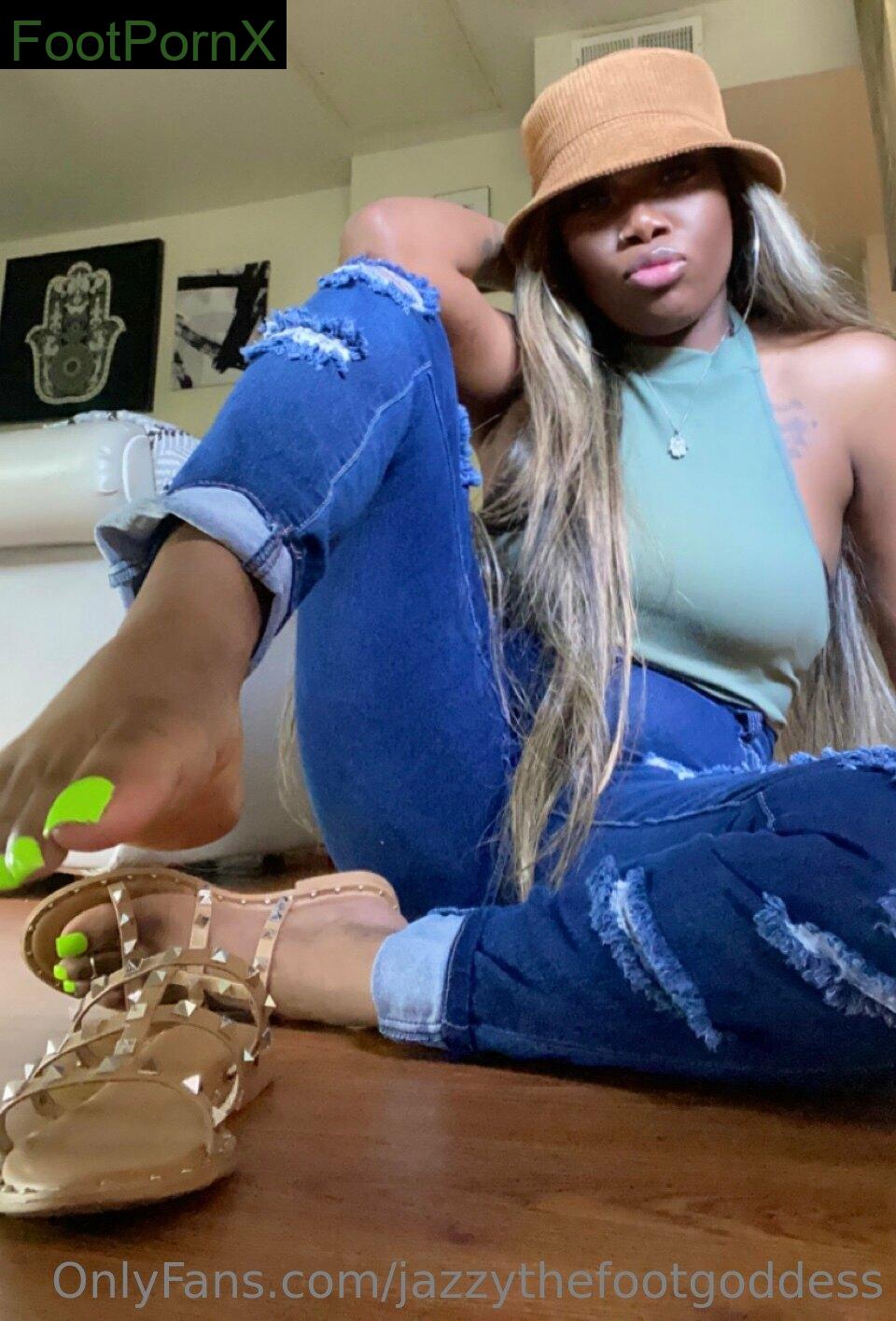 jazzythefootgoddess feet photo 16