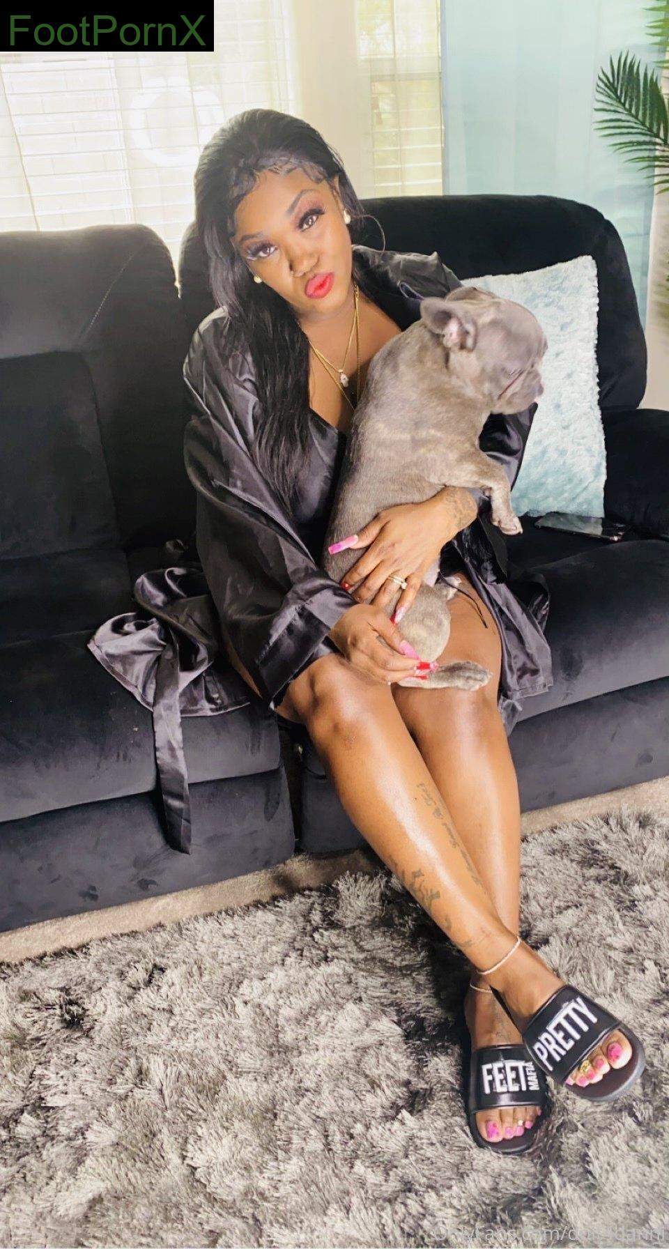 doit4danni feet photo 2