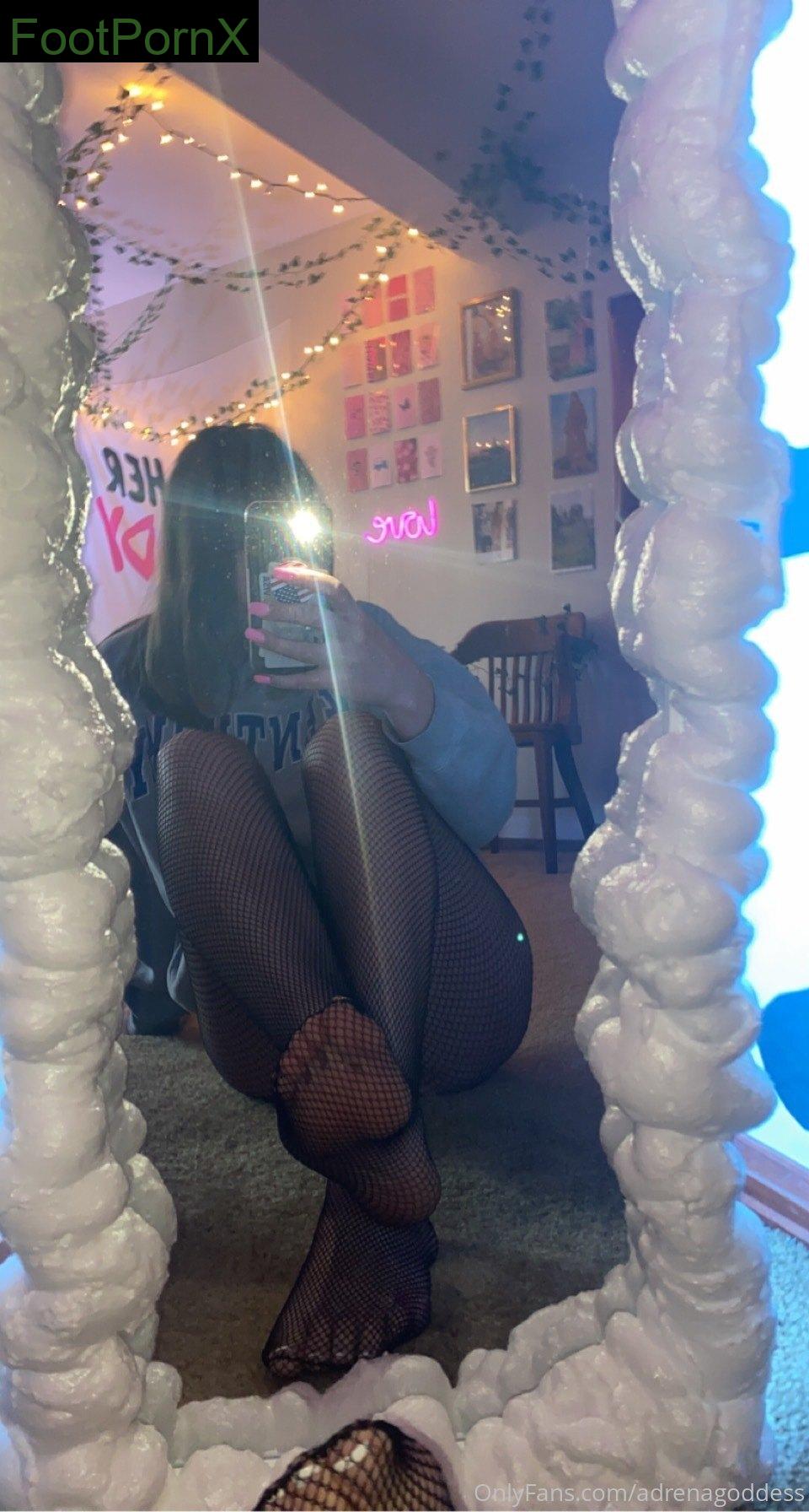 adrenagoddess feet photo 6