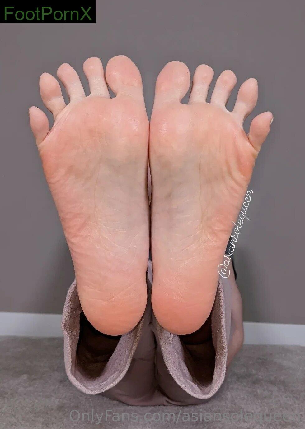 asiansolequeen feet photo 1