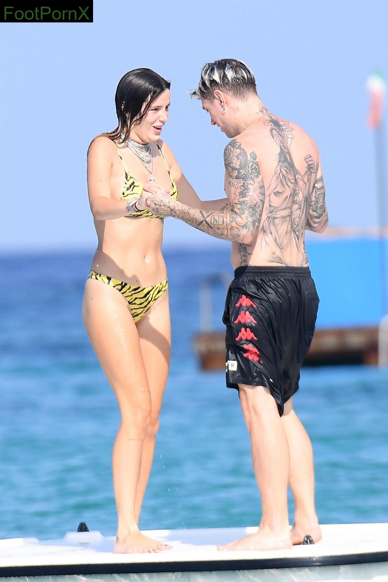 bella thorne feet photo 3