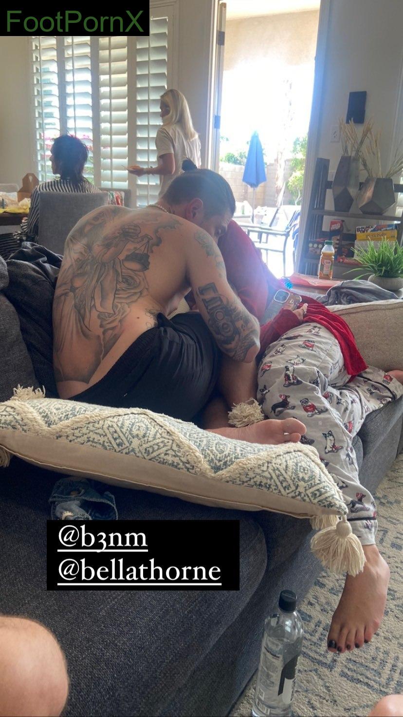 bella thorne feet photo 3