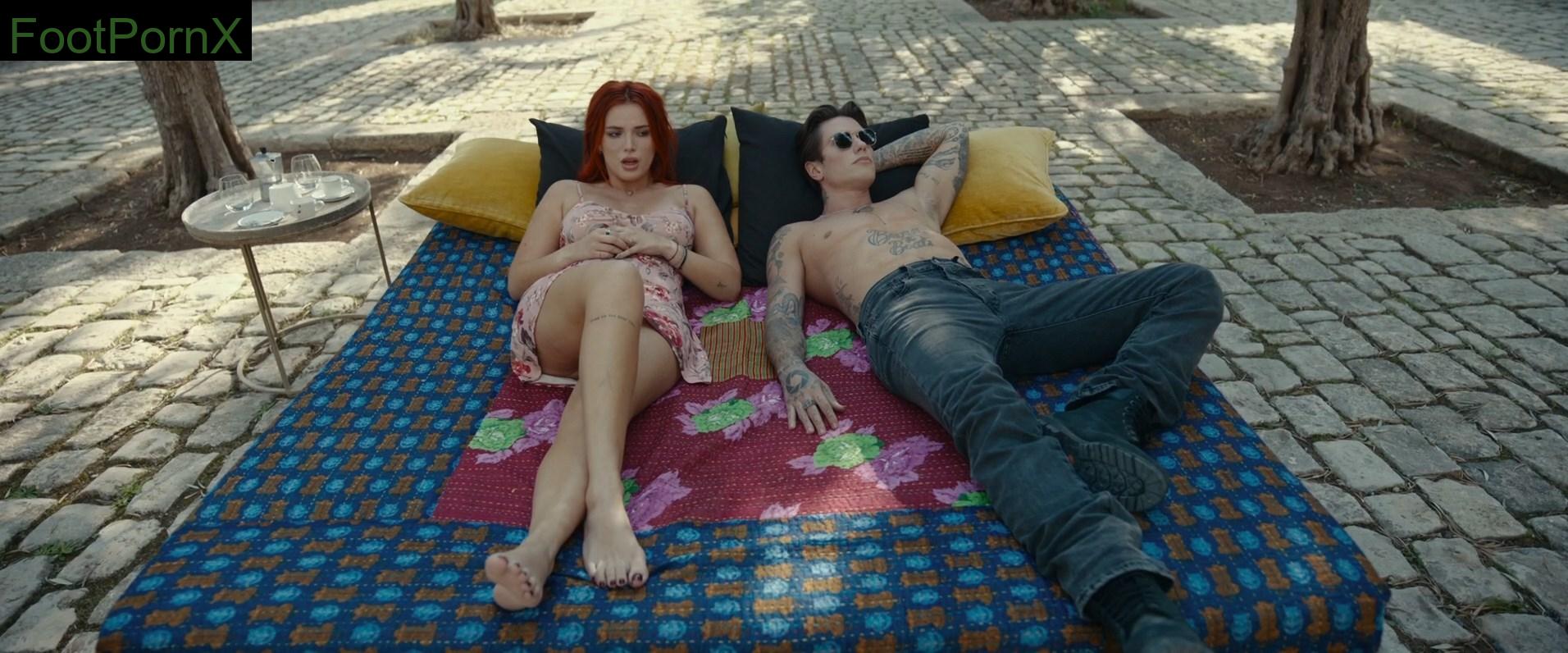 bella thorne feet photo 7