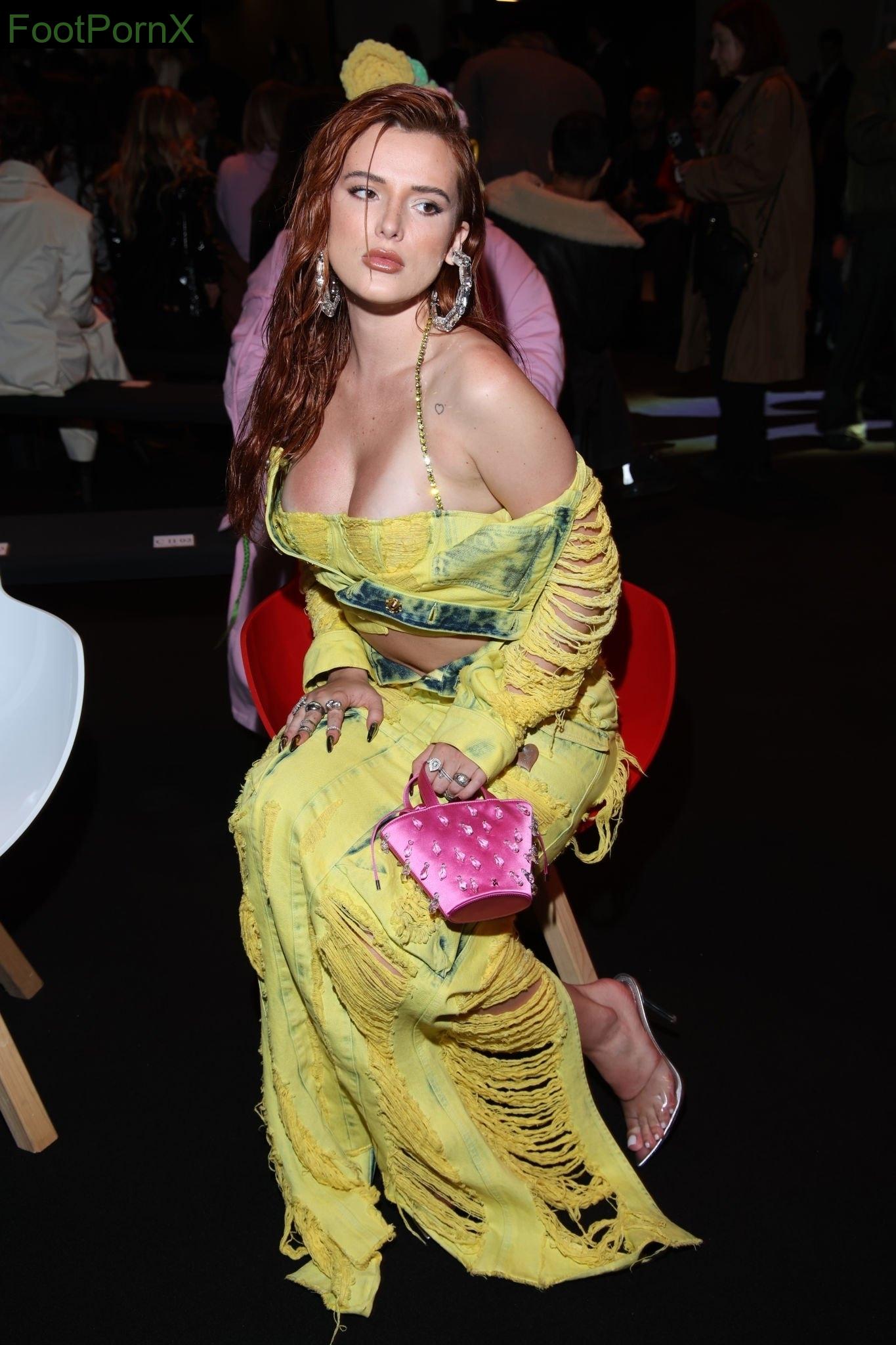 bella thorne feet photo 3