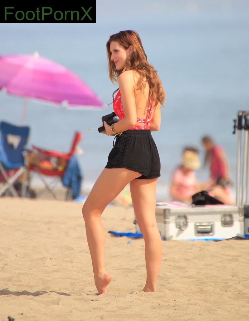 bella thorne feet photo 9