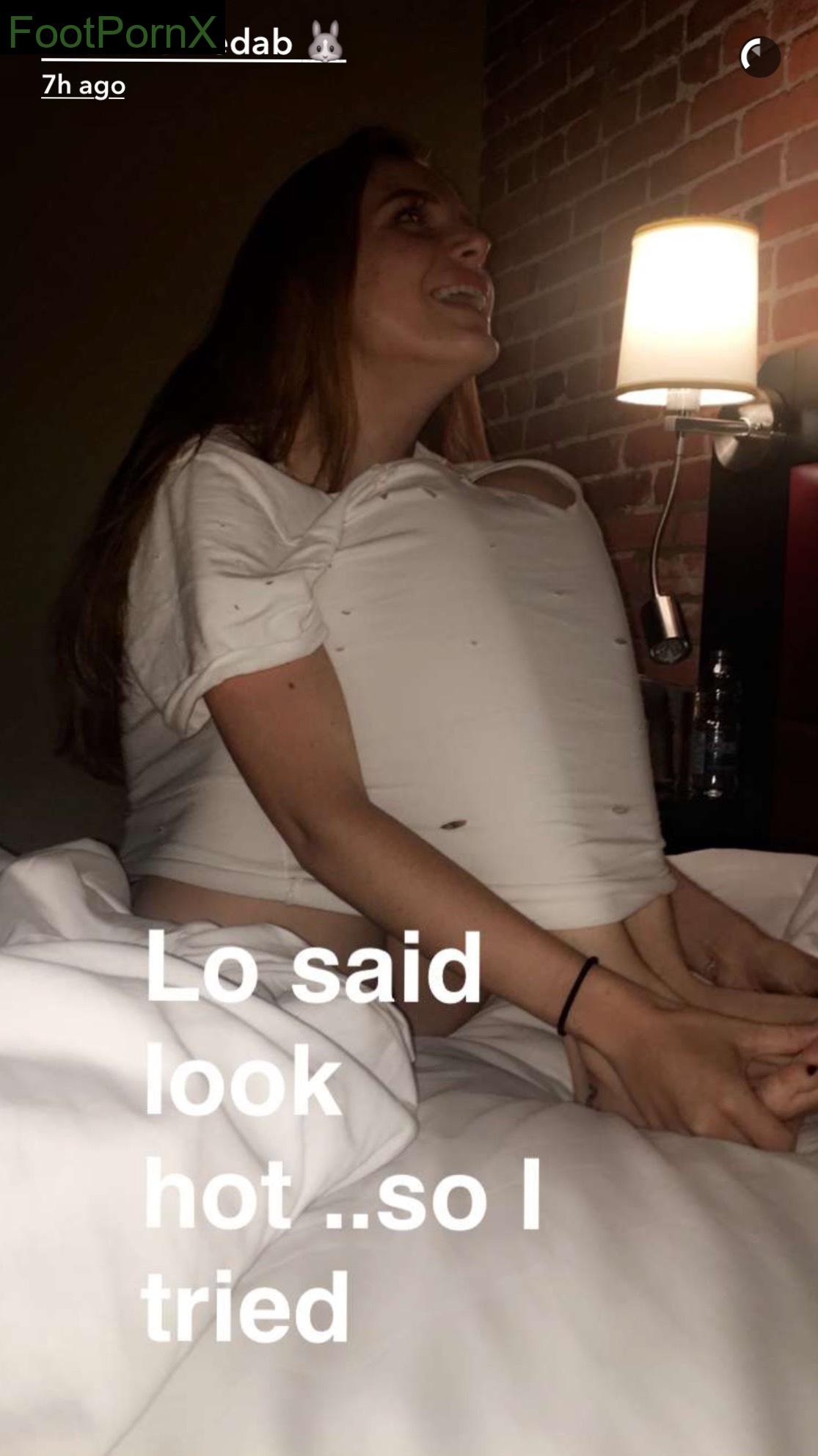 bella thorne feet photo 15