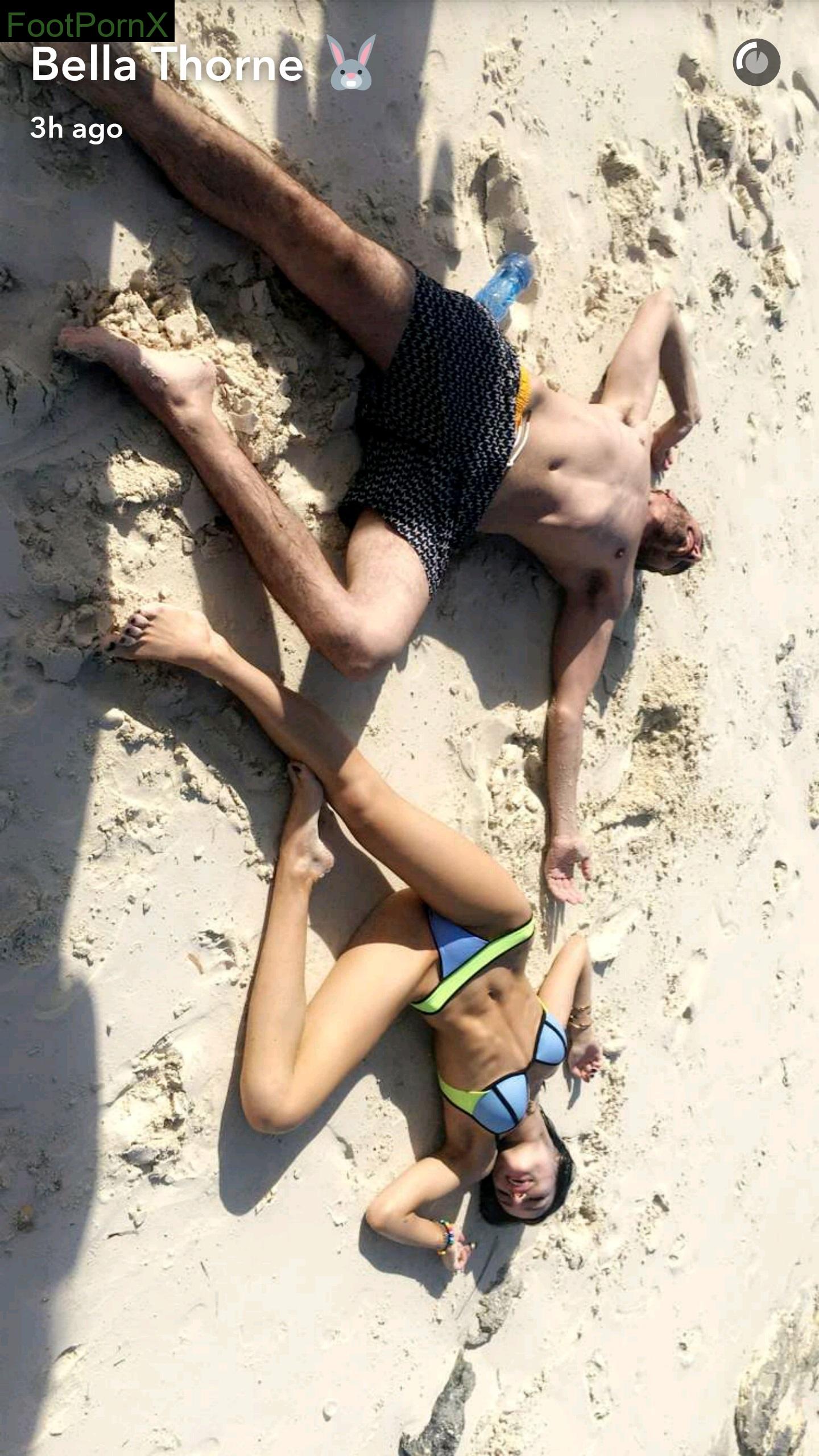 bella thorne feet photo 5