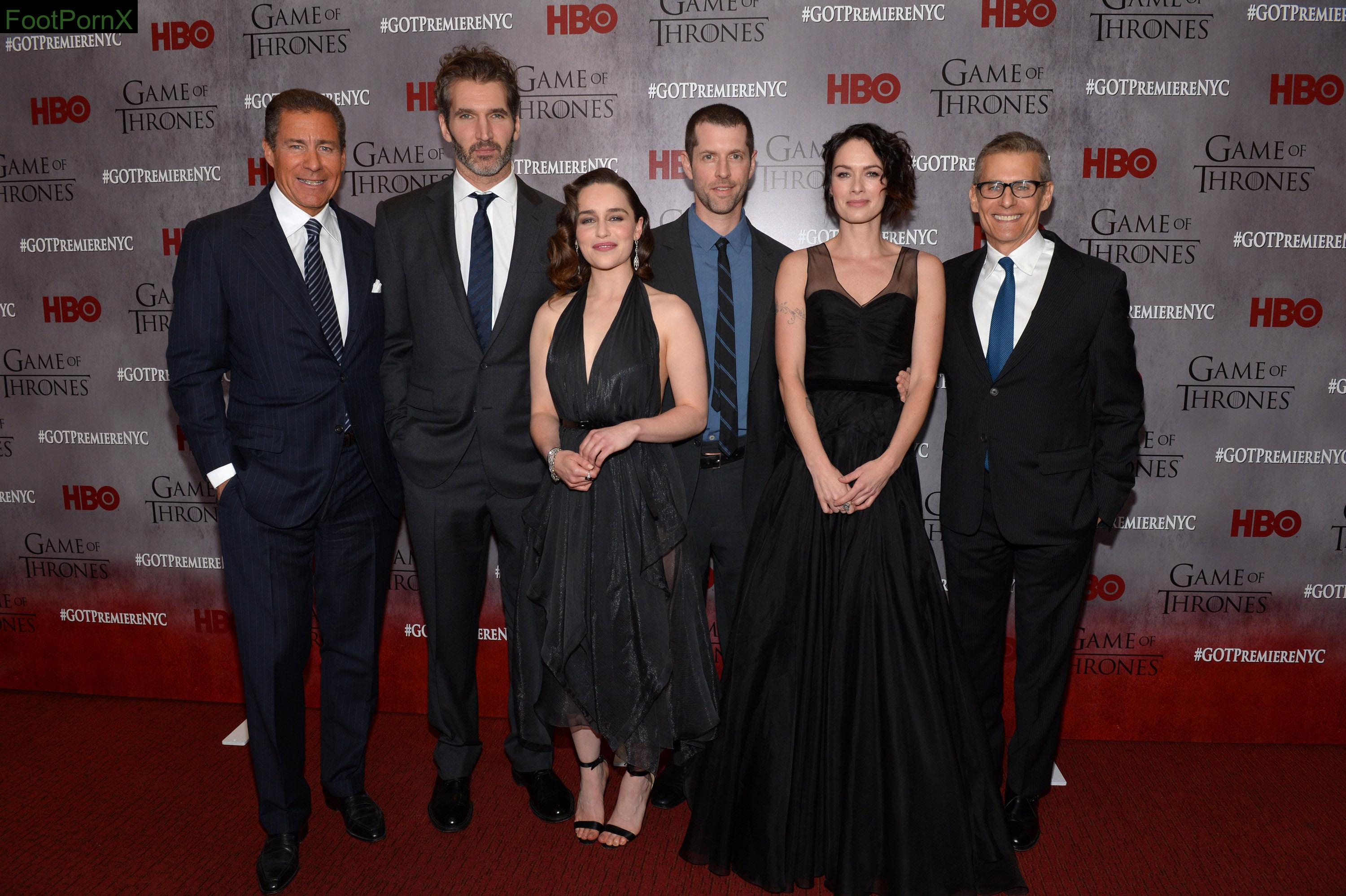 emilia clarke feet photo 19