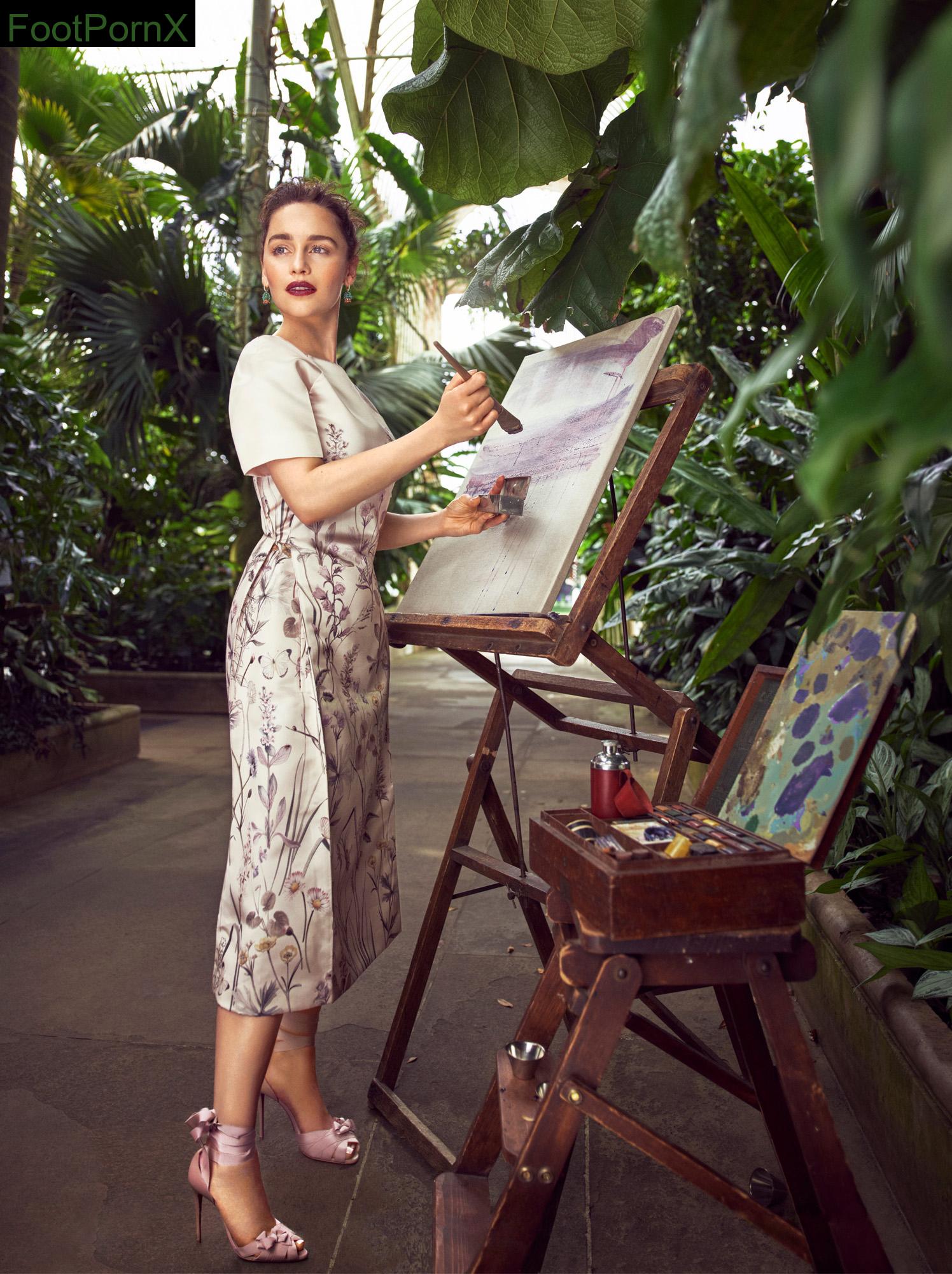 emilia clarke feet photo 2