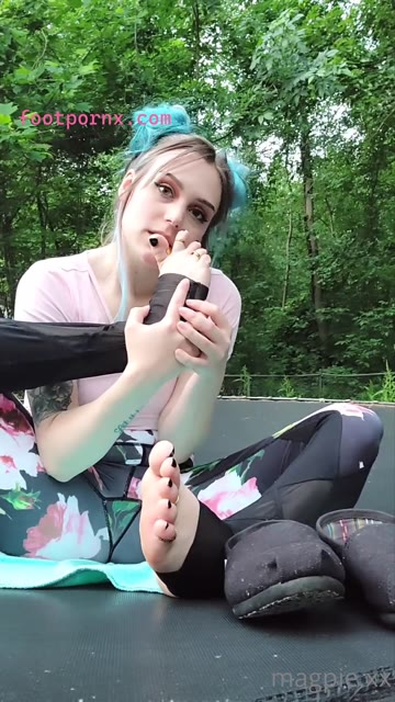 mythicmaggie white girl soles joi 7