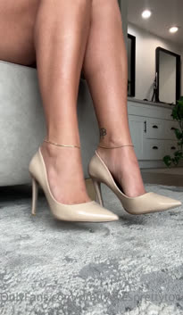 prettyeyesprettytoes sexy high heel tease perfect feet